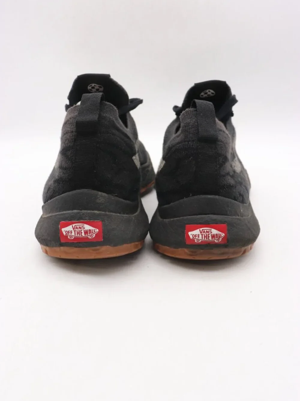 Vans UltraRange VR3 Men's Size 12 Black / Pirate / Gum Mesh Shoes Sneakers
